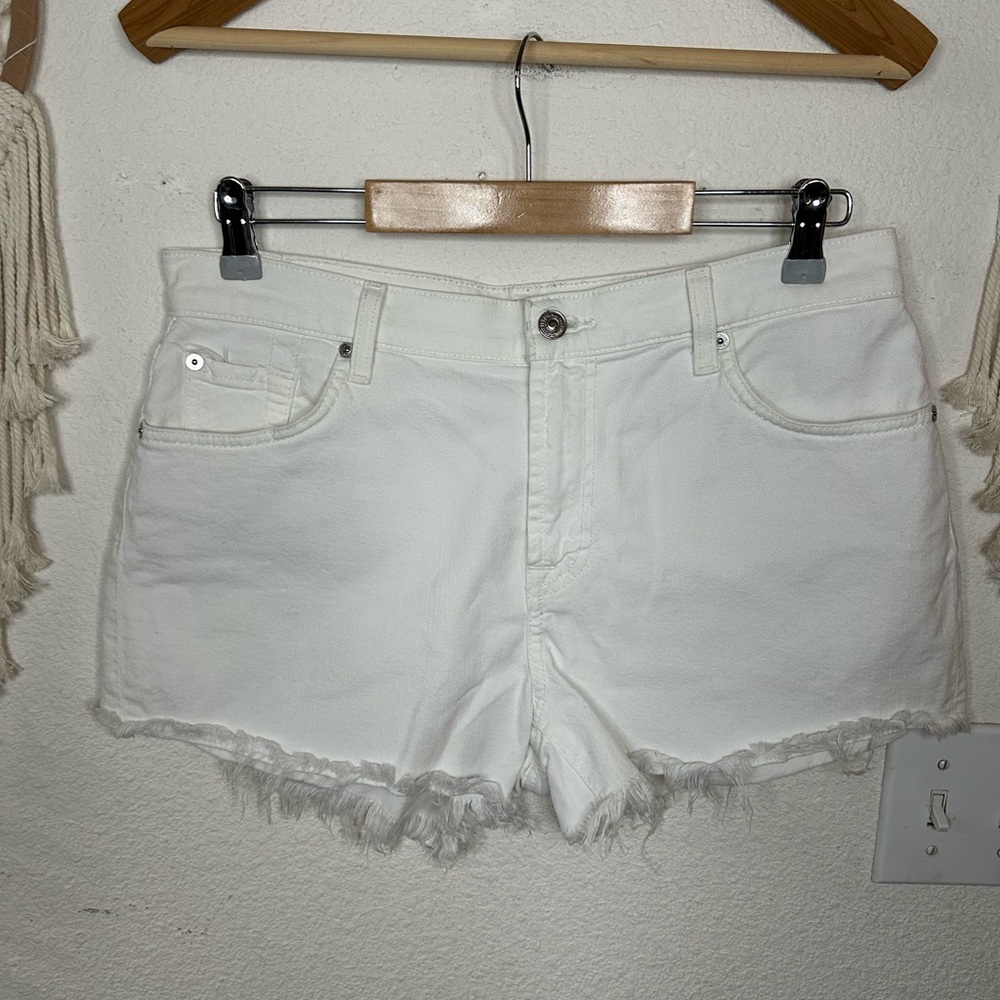 7 For All Mankind White Jean Shorts Frayed Hem size 30